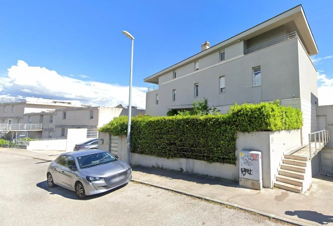 Apartment Oliva Allegra 0*, Split Croatia